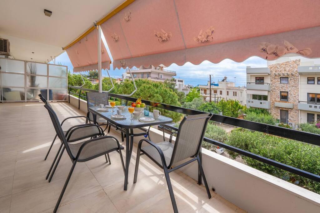 Peaceful 2 Bedroom In Glyfada Center Atene Esterno foto
